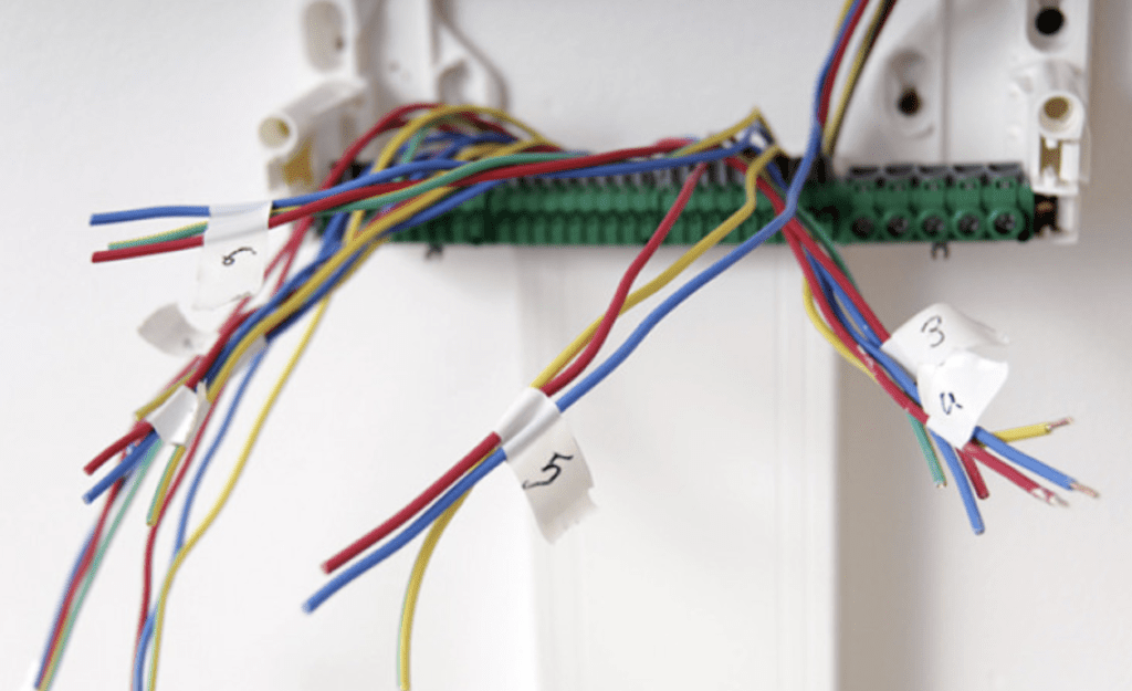 4 étapes pour installer un interrupteur sans fil chez soi